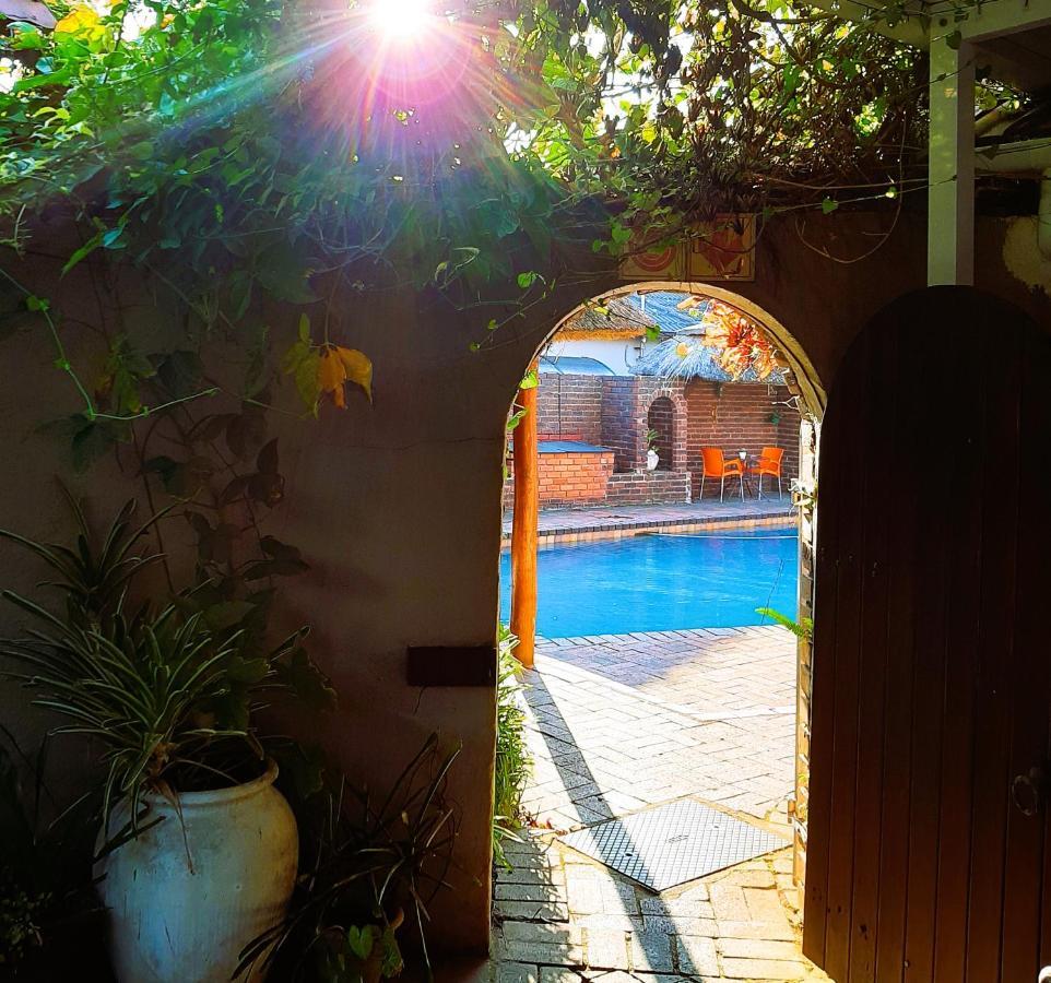 דורבן Old Mill Guest House מראה חיצוני תמונה